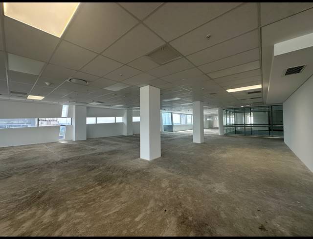 1,752M² OFFICE TO LET IN SANDTON CENTRAL